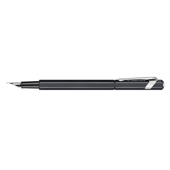 Stylo plume personnalisable Caran D’Ache® Métal