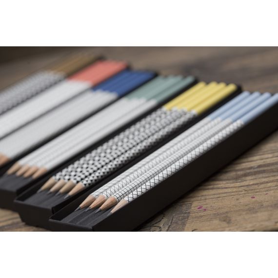 Set de 4 crayons de papier personnalisés Graph en bois Made in France