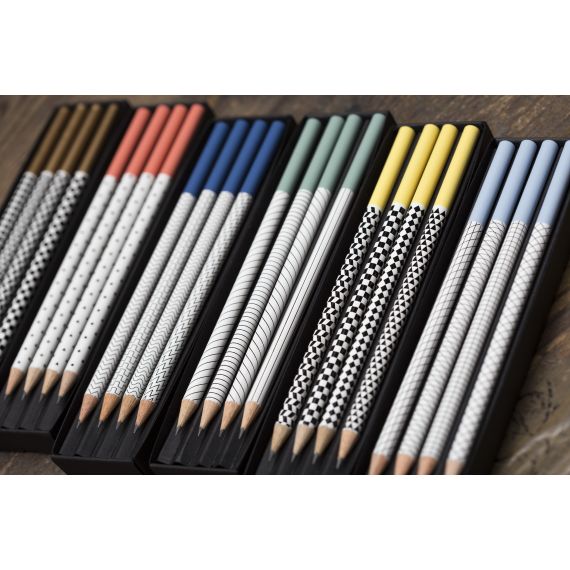 Set de 4 crayons de papier personnalisés Graph en bois Made in France