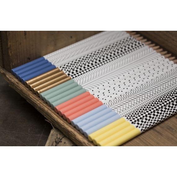 Set de 4 crayons de papier personnalisés Graph en bois Made in France