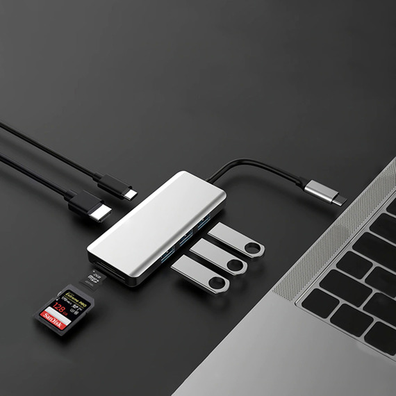 Adaptateur personnalisable Hub USB C 7-en-1 HDMI, 3 Ports USB