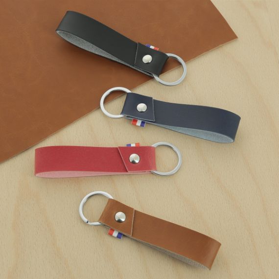 porte clef cuir fabrication artisanal Française . - Nantes