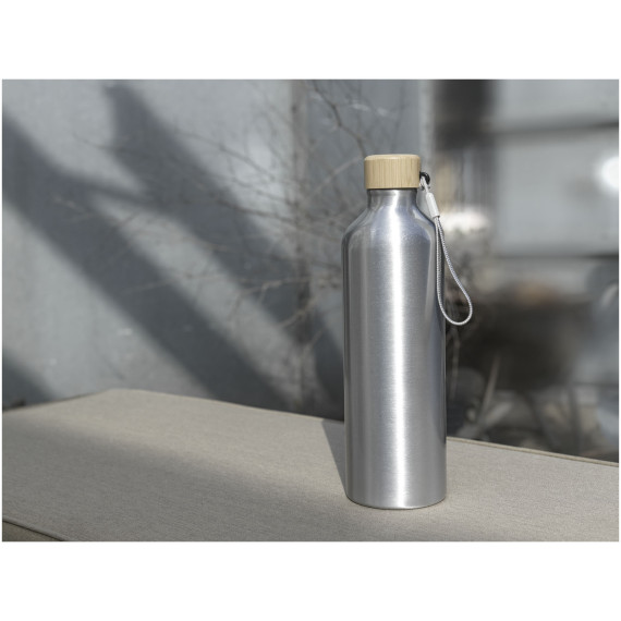 Bouteille publicitaire d'eau Malpeza de 1 000 ml en aluminium recyclé certifié RCS