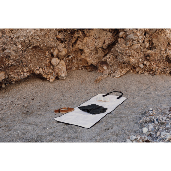 Tapis publicitaire de plage en toile recyclée AWARE™ Volonne VINGA