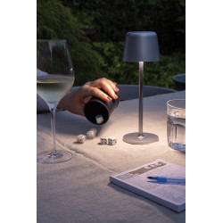 Lampe publicitaire de table rechargeable par USB en plastique RCS Zenic