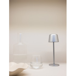 Lampe publicitaire de table rechargeable par USB en plastique RCS Zenic